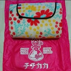 チチカカ♡ふんわり厚手レジャーシートのサムネイル