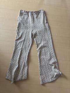 フレアパンツ Mサイズのサムネイル