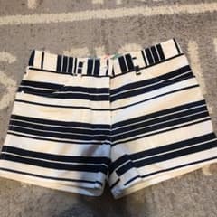 ショートパンツのサムネイル