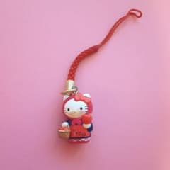 ご当地キティ 青森 みちのく りんご娘 鈴なし 根付け サンリオ - メルカリ