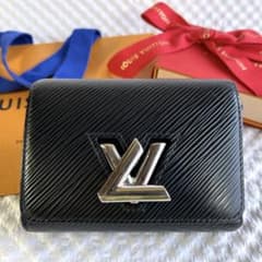 ⭐️美品・人気⭐️ルイヴィトン・エピ・ポルトフォィユ・ツイスト・三つ折り財布・黒のサムネイル