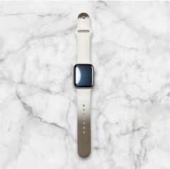 美品Apple Watch se 40mm (第2世代)のサムネイル