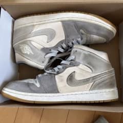 Nike Air Jordan 1 Mid SE "Coconut Milkのサムネイル