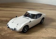 TOYOTA 2000GT ミニカーのサムネイル
