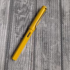 LAMY 万年筆 イエローのサムネイル