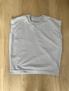 無印良品　ライトブルー ノースリーブ カットソーのサムネイル