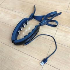 値下げしました。両手が空くVONMIE USB充電 リフトアップ美顔器のサムネイル