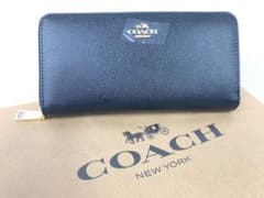 ☆新品未使用☆COACH コーチ 長財布のサムネイル