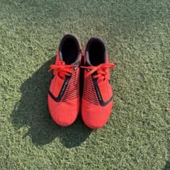 NIKE サッカー スパイクのサムネイル
