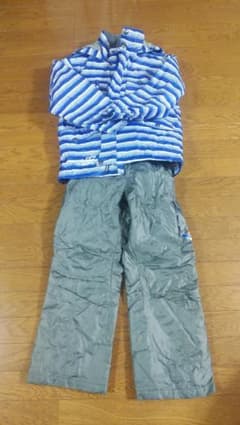 ’お年玉セール’子ども用スキーウエア【140cm】のサムネイル