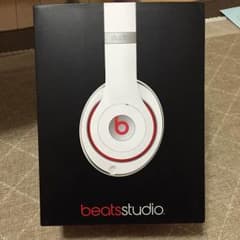 値下げ！16000→15000 Beats studioのサムネイル