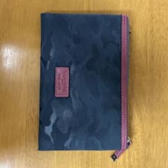 メナード ダブルファスナーポーチのサムネイル