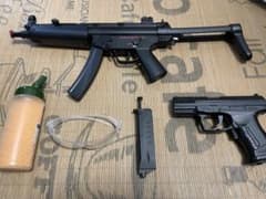 東京マルイ 10禁電動ガンセット mp5＆p99DAOのサムネイル