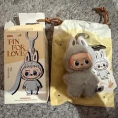 ラブブのサムネイル