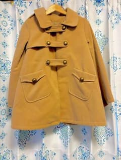 ベージュ ダッフルコートのサムネイル
