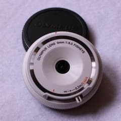 美品！OLYMPUS ボディキャップレンズ 9mm f8 フィッシュアイのサムネイル