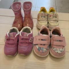 子供スニーカーセット　13㎝〜13.5㎝のサムネイル