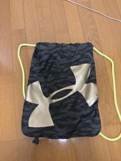 UNDER ARMOUR 迷彩柄 ナップサックのサムネイル