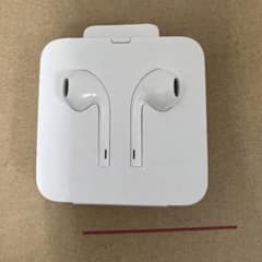Apple 有線イヤホンのサムネイル