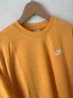 未使用　NIKE ナイキ クルーネック スウェット イエロー Mのサムネイル