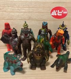 ノーバ ウルトラマン 怪獣 ソフビ フィギュア レトロ 赤 レア 昔