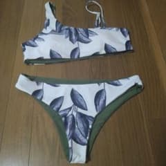 リバーシブル水着のサムネイル