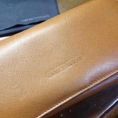 アルマーニ財布のサムネイル