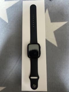 Apple Watch 8 45mmのサムネイル
