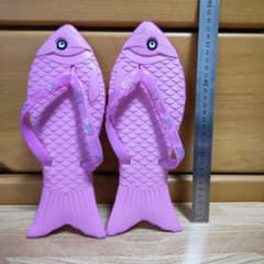 魚スリッパのサムネイル