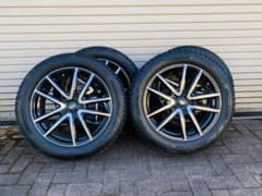225/55 R18 ブリザック 2019年製　フォレスターSKのサムネイル