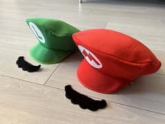 マリオ・ルイージ風帽子セット（ひげ付き）のサムネイル