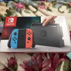 Nintendo Switch 本体 青/赤のサムネイル
