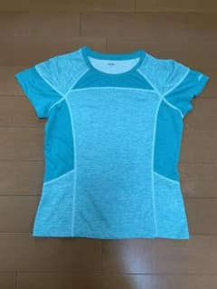 スポーツ　Tシャツのサムネイル