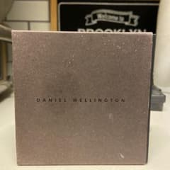 daniel wellingtonのサムネイル