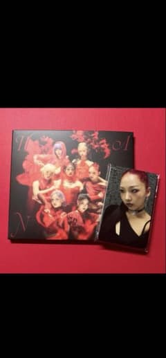 HANA 1st Album HANA 通常盤 ※封入トレカ8枚付き - メルカリ