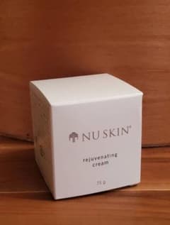 NU SKIN  リジュ－ベネイティング クリームのサムネイル