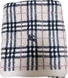 Burberry バスタオル　新品未使用　 箱なしのサムネイル