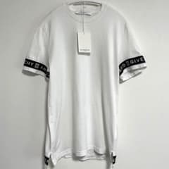 GIVENCHY (ジバンシー) Tシャツのサムネイル