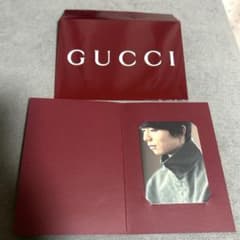 GUCCI 羽生結弦フォトカードのサムネイル