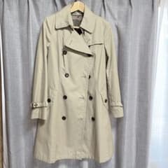 トレンチコート ベージュ ダブルボタンのサムネイル