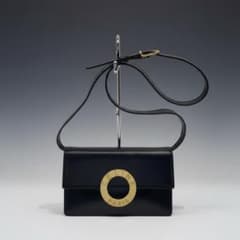 CELINE セリーヌ サークルロゴ フラップ ショルダーバッグ 黒のサムネイル