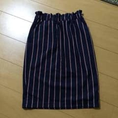 ストライプスカートのサムネイル