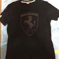 プーマTシャツ限定フェラーリモデルのサムネイル