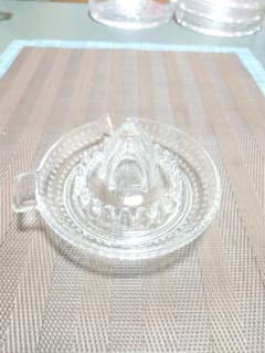 ガラス製　レモン　果汁絞り器のサムネイル