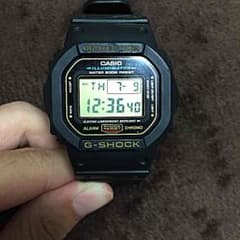 G-SHOCKのサムネイル