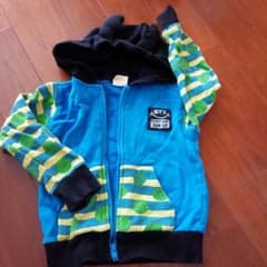 【hiroroさま専用♡】ビッツ　クワガタパーカー100のサムネイル