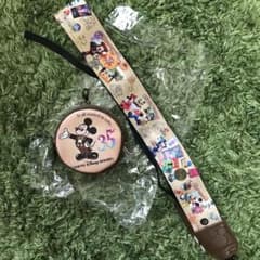 みく様　カメラストラップ   35周年   ディズニーのサムネイル