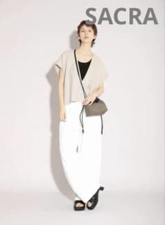 SACRA RUSTIC LINEN TOP ベージュ - メルカリ