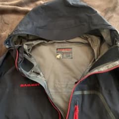 MAMMUT マムート　マウンテンパーカーのサムネイル