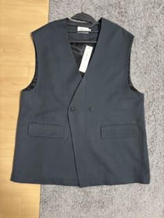 EMMA CLOTHES ベストのサムネイル